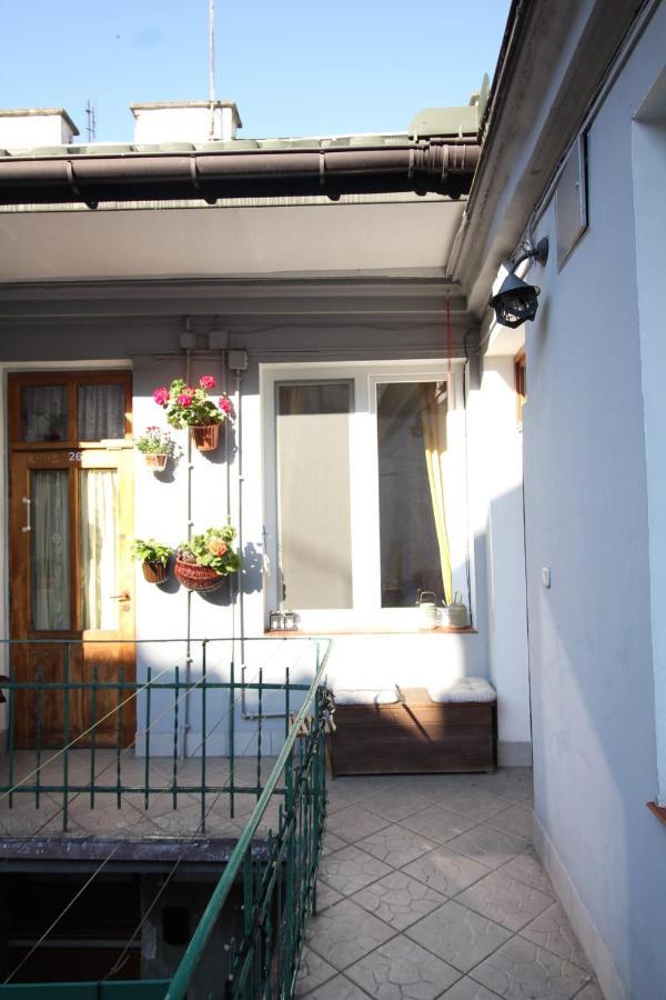 Kordeckiego 6 Apartments Krakow Bagian luar foto